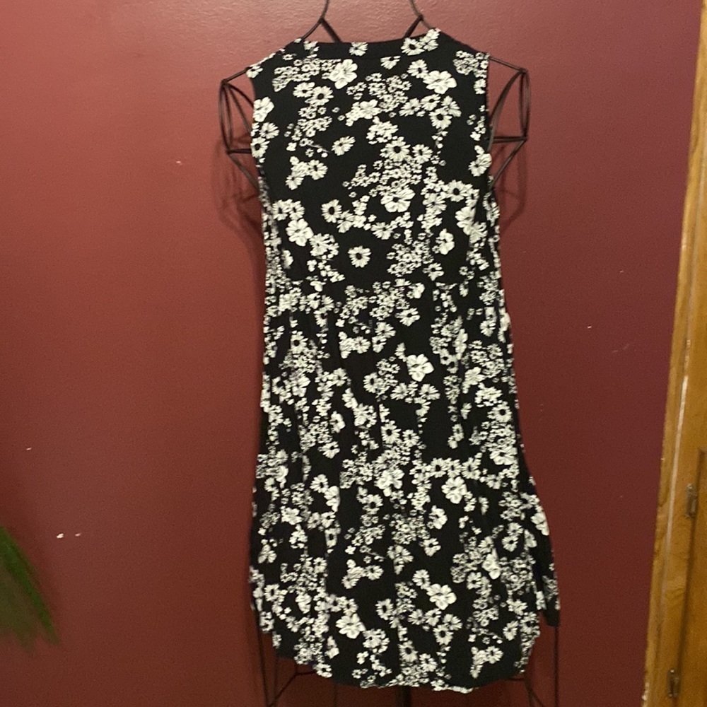 Old navy mini dress​​​ - Picture 2 of 7